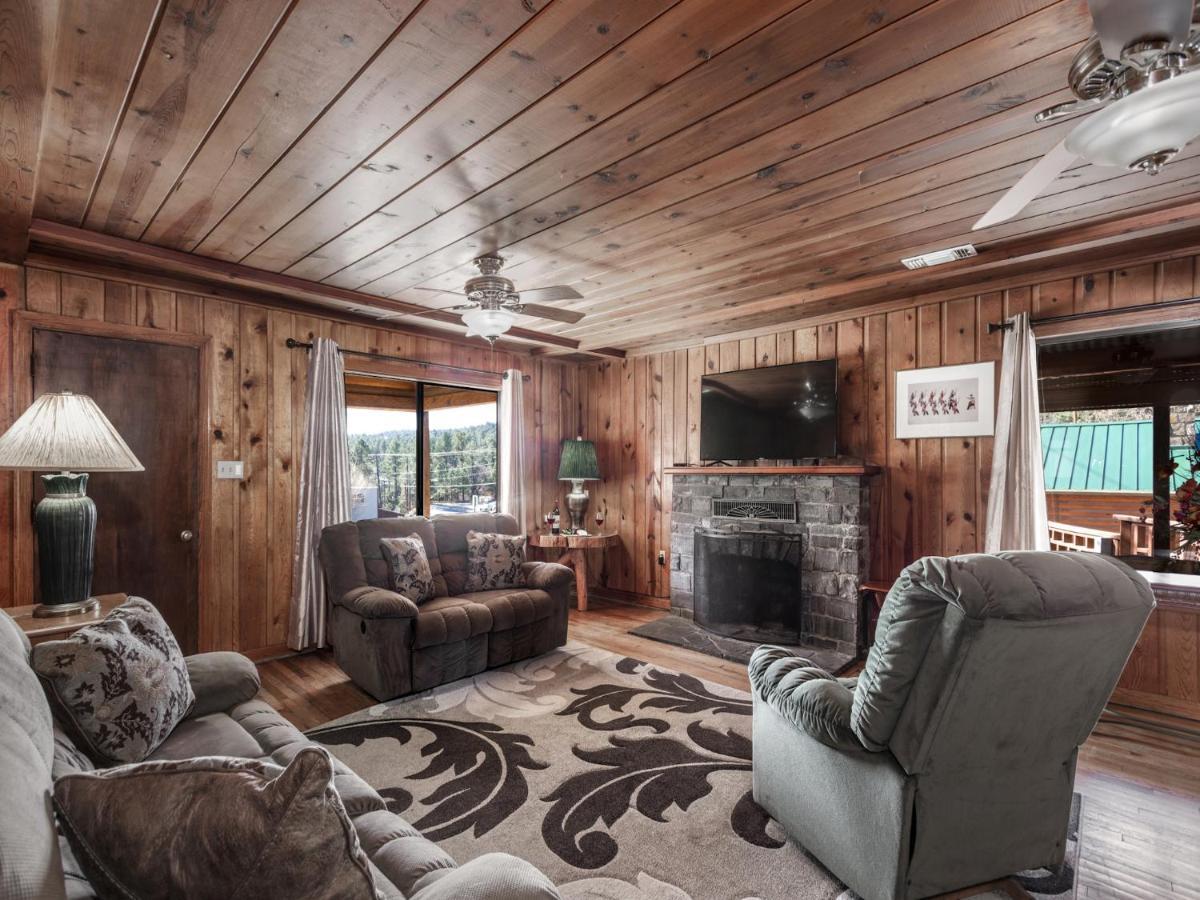 רואידוסו Alpine Cabin, 3 Bedrooms, Deck, Sleeps 8 מראה חיצוני תמונה